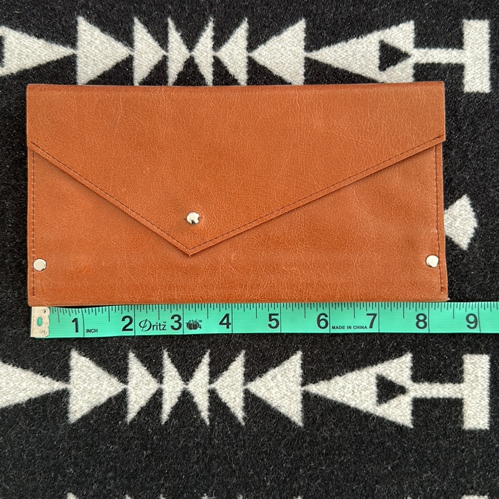 NWOT Nicole Cipriano (Cipriano Designs) Brown Leather Clutch/Wallet - Picture 9 of 10